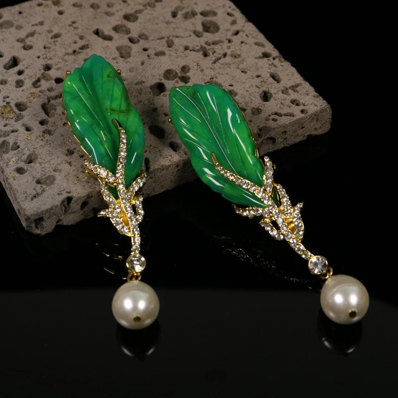 Green Leaves Long Pendant Baroque Style Earrings Pendant Accessories For Women